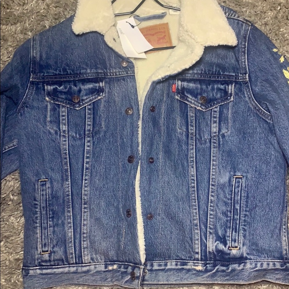 Jean jacket - Picture 3 of 4